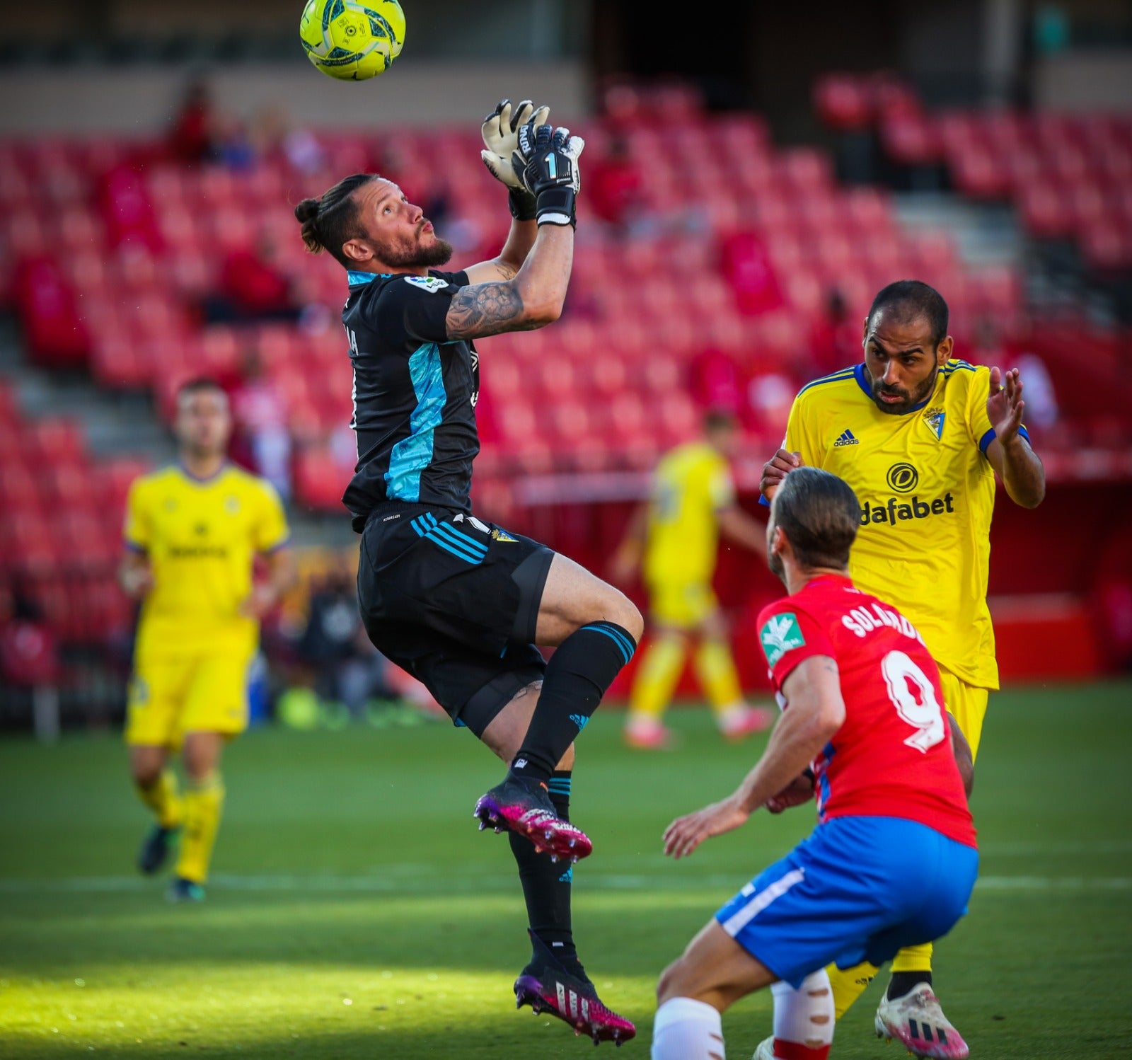 Fotos: Las mejores imágenes del Granada-Cádiz