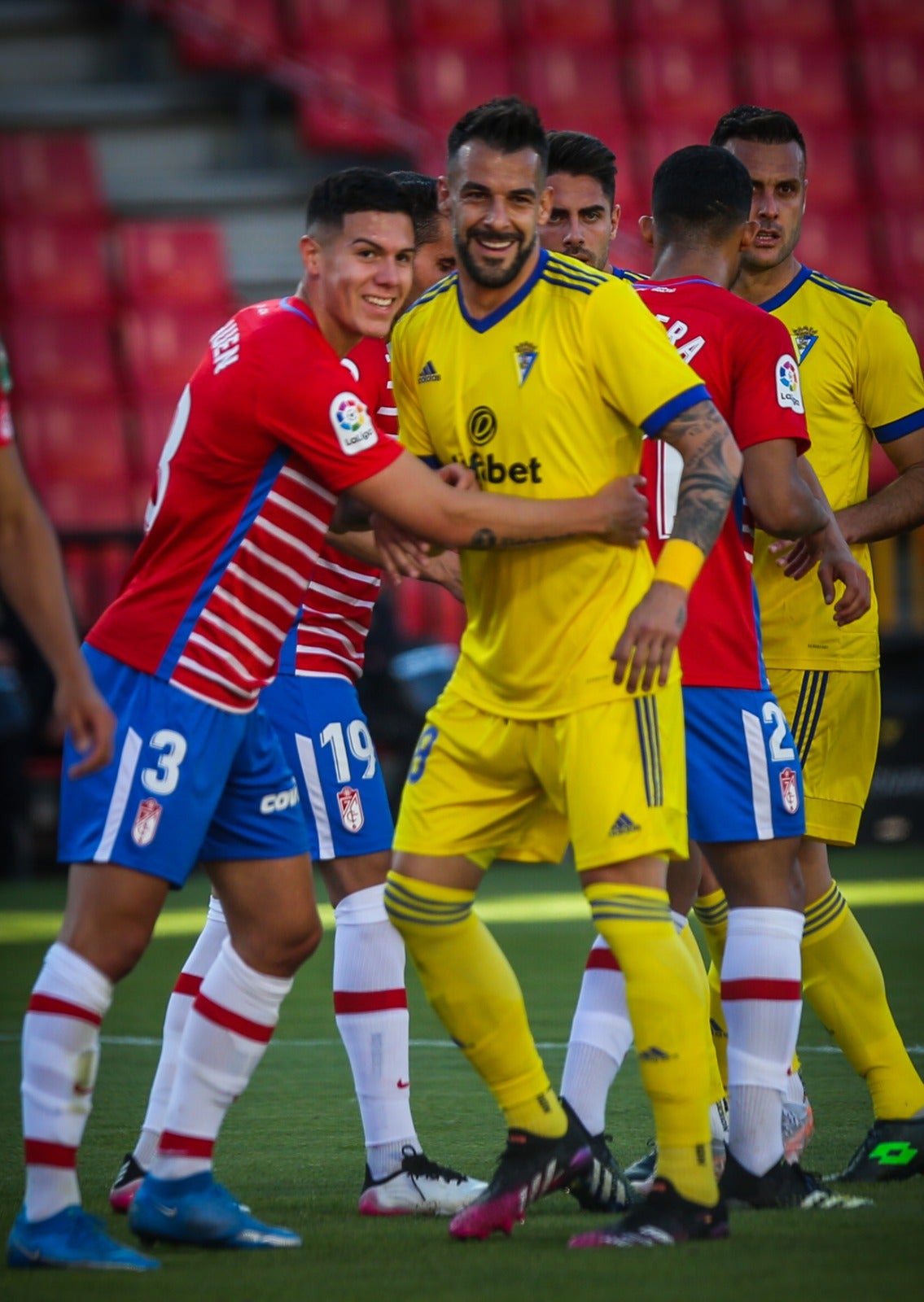 Fotos: Las mejores imágenes del Granada-Cádiz