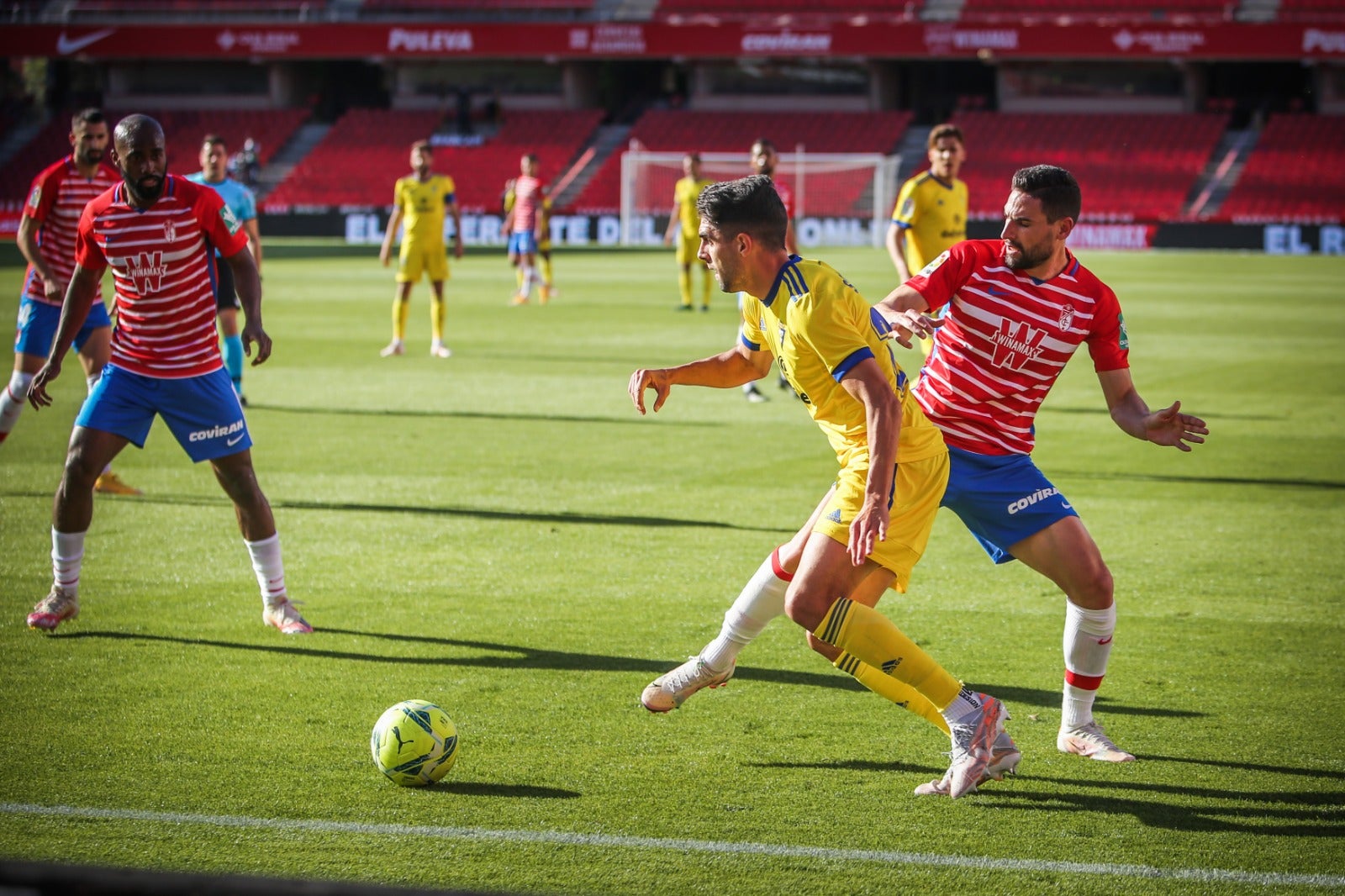 Fotos: Las mejores imágenes del Granada-Cádiz