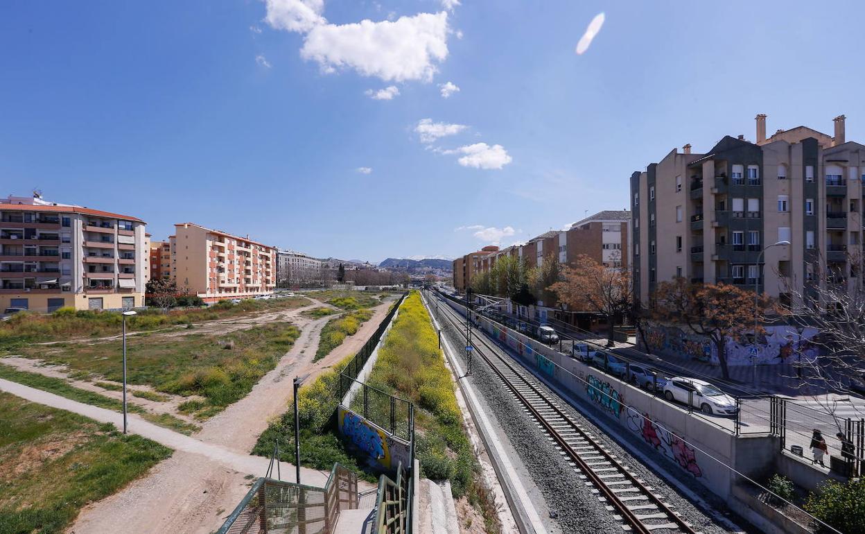 Resolver el problema de las vías ferroviarias es uno de los objetivos a lograr por el nuevo PGOU en los próximos meses