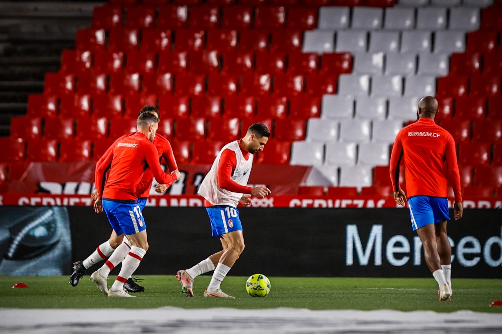 Fotos: Las mejores imágenes del Granada-Real Madrid