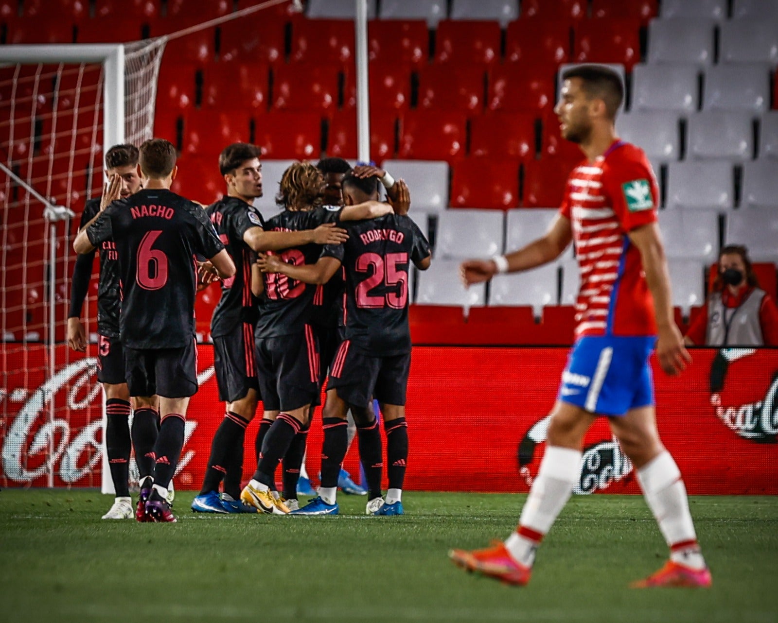 Fotos: Las mejores imágenes del Granada-Real Madrid