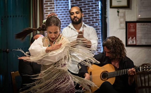 Carolina Morales, en plena actuación. 