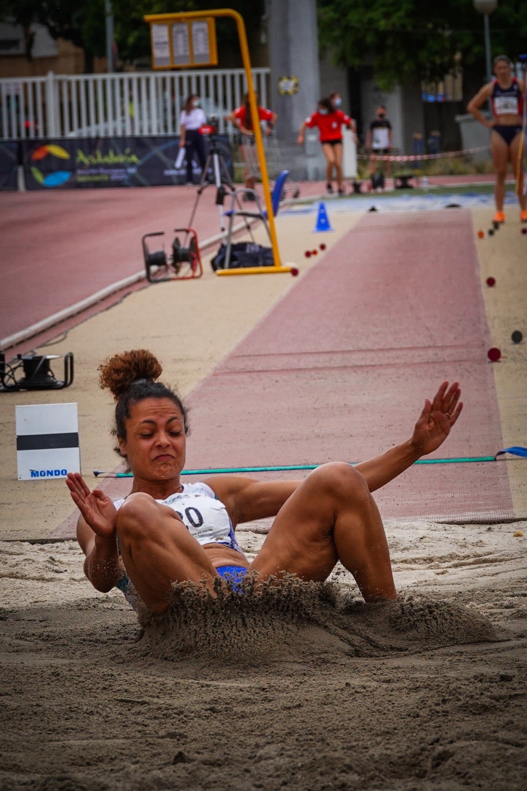 Gran jornada de atletismo en el estadio de la Juventud.