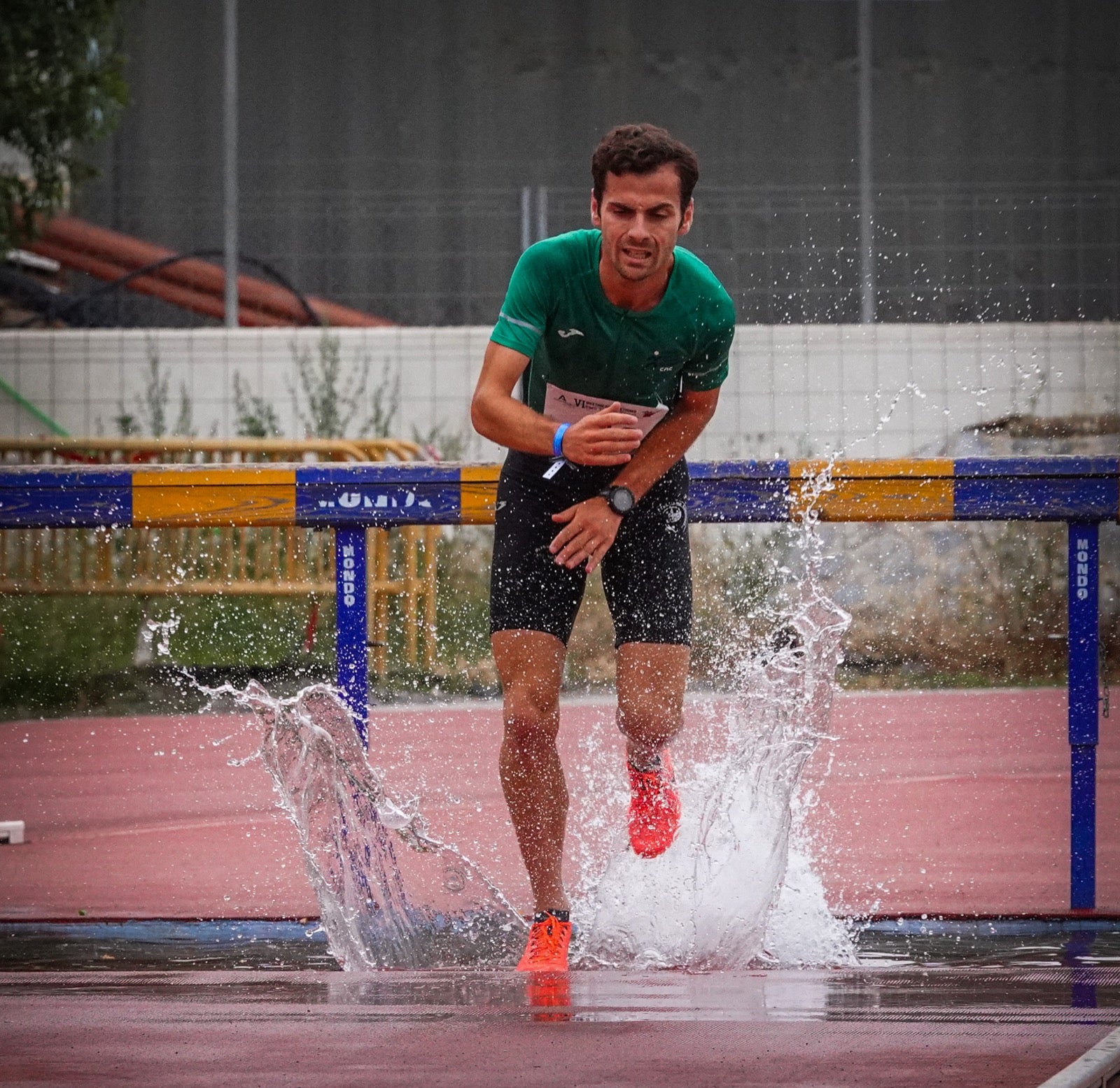 Gran jornada de atletismo en el estadio de la Juventud.