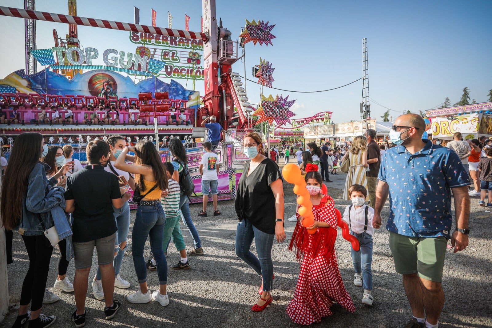 Fotos: Lleno y colas en el ferial de Granada en el Día del Corpus