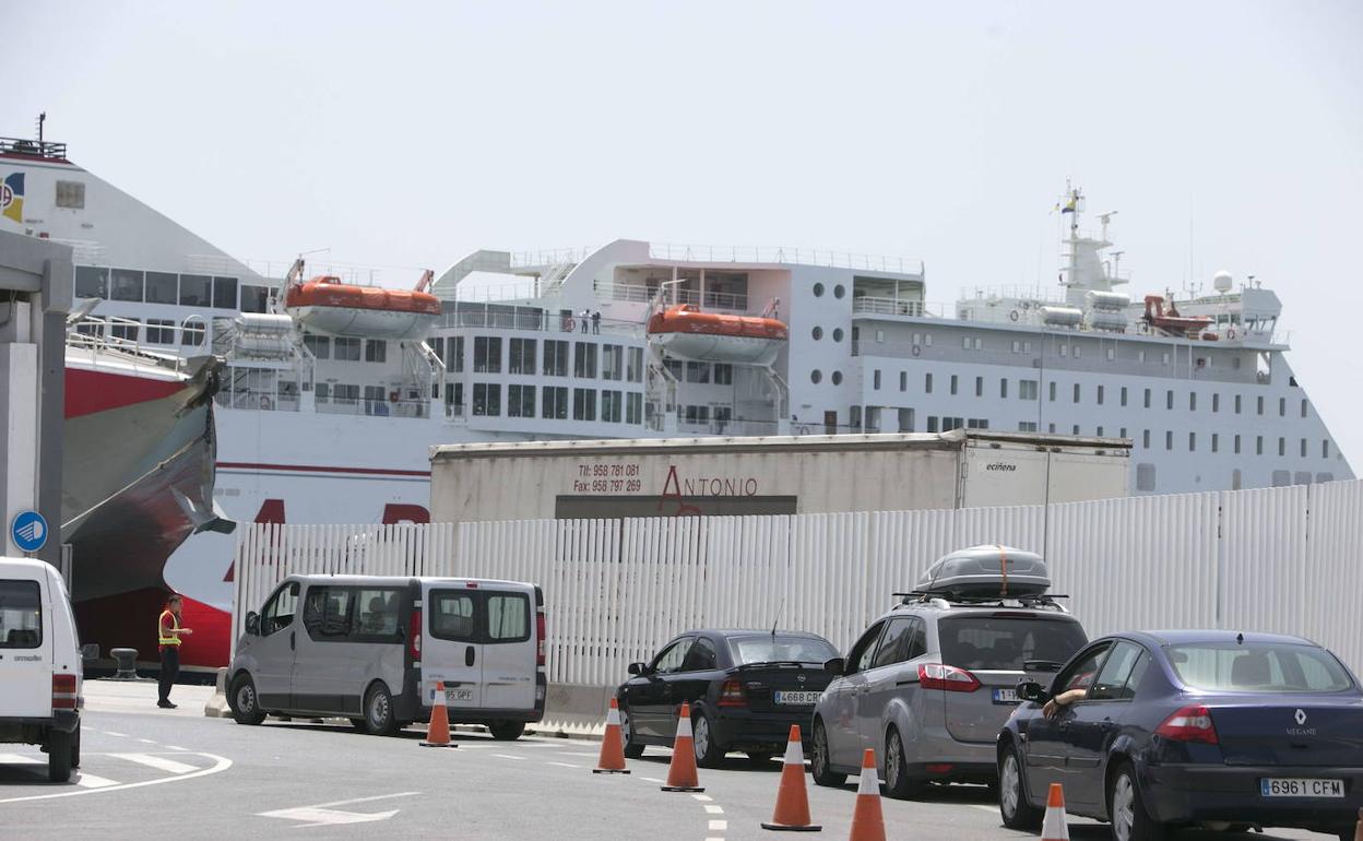 Los pasajeros que recibe Motril en la OPE generan un impacto económico de 27 millones en Andalucía