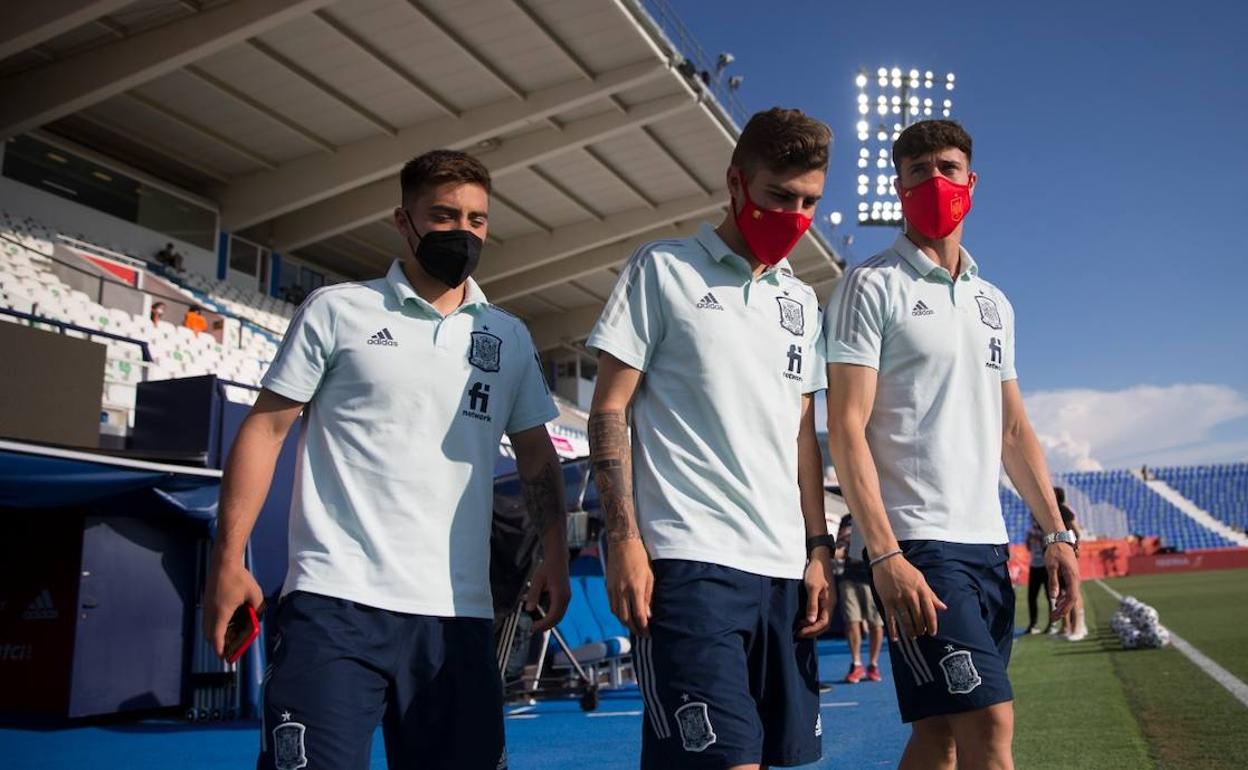Alejandro Pozo en Butarque antes del partido de España ante Lituania. 