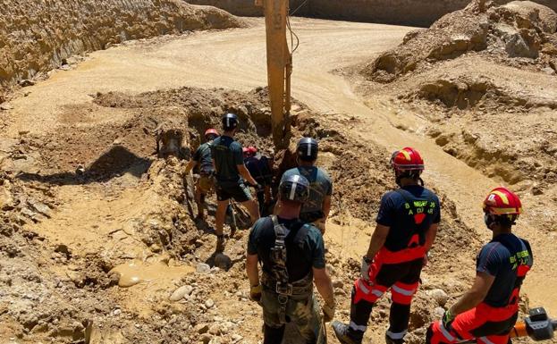 Los bomberos han encontrado el cadáver a las 17:00 horas.