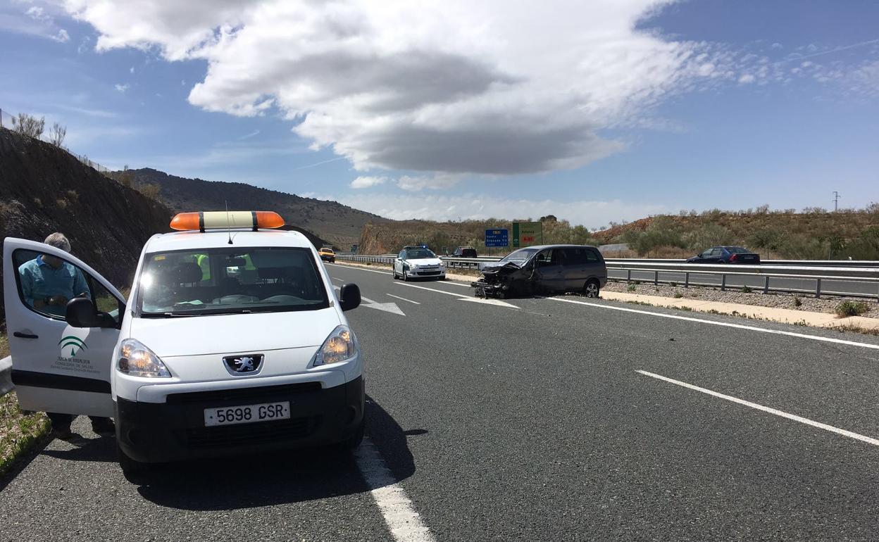 Así quedó el vehiculo tras el impacto en el kilómetro 325 de la A-92. 