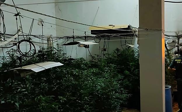 Una de las habitaciones del chalet. 