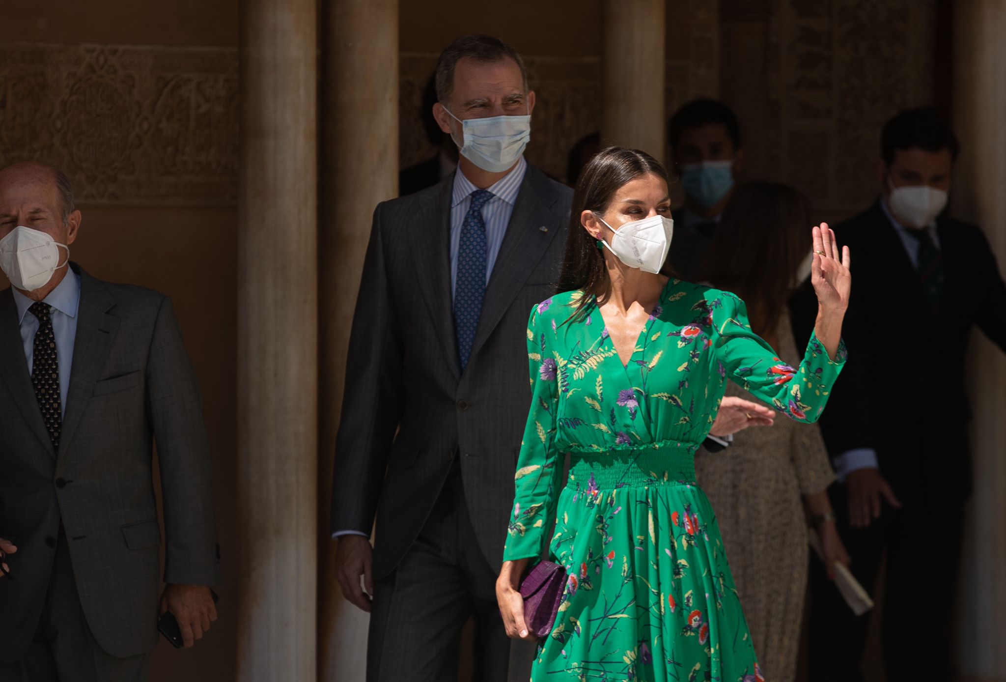 Don Felipe y Doña Letizia han visitado Granada para inaugurar 'Odaliscas. De Ingres a Picasso', una exposición impulsada por el Patronato de La Alhambra y el Generalife