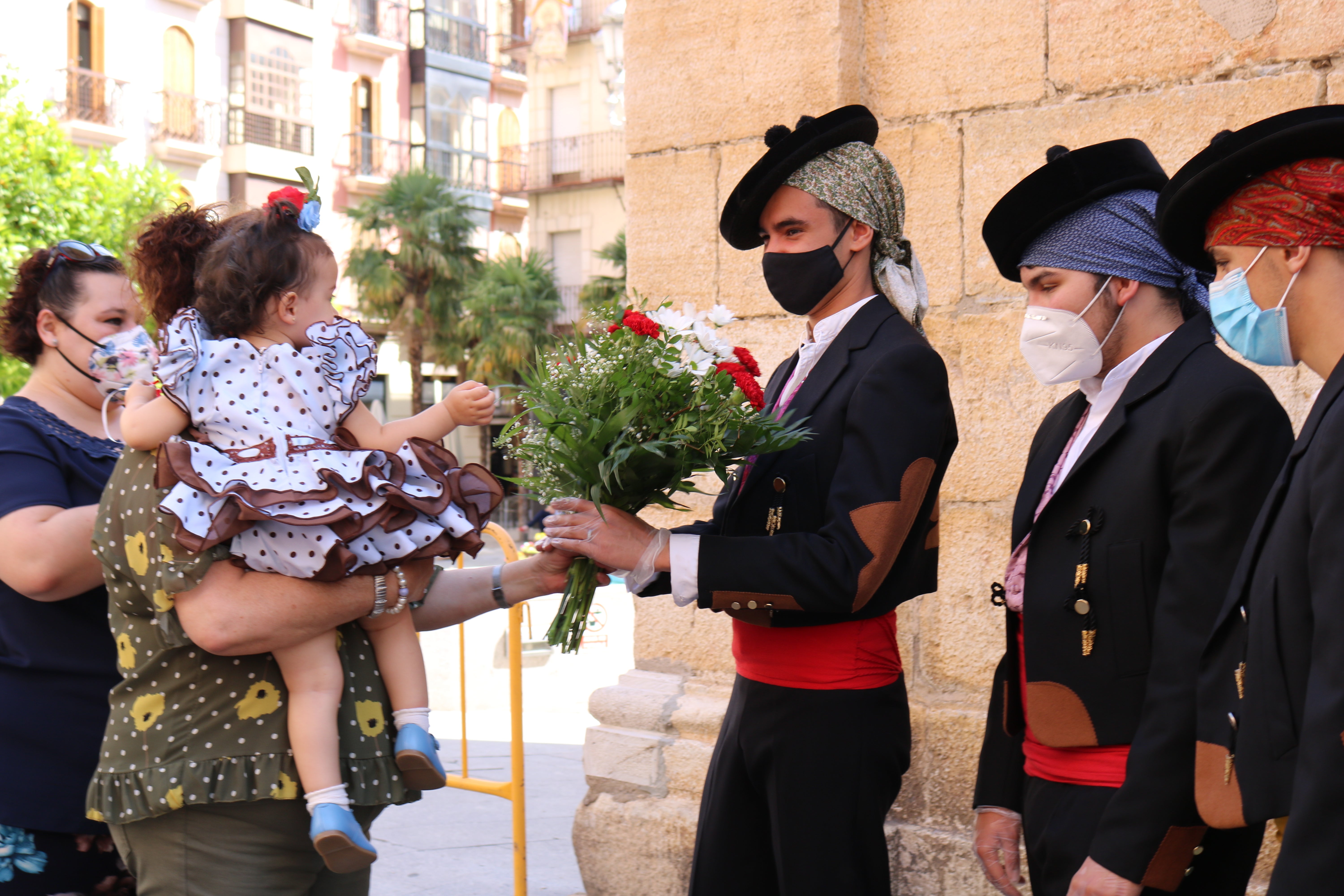 La ciudad vive una jornada festiva por la Virgen de la Capilla, cuya celebración se extenderá a lo largo del fin de semana