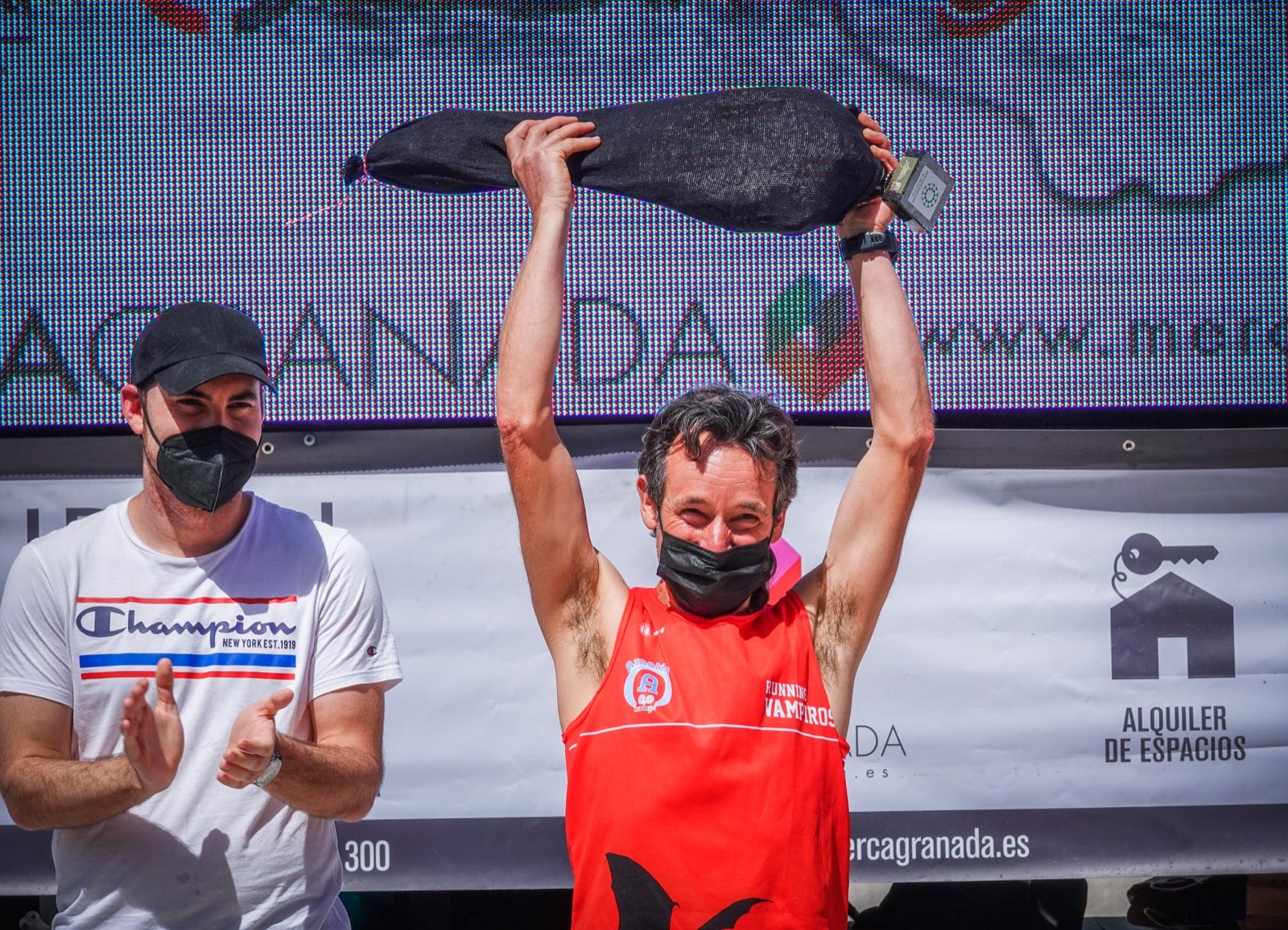 Cientos de corredores se dan cita en la Prueba de Fondo Ciudad de Dúrcal-Ruta de Boabdil