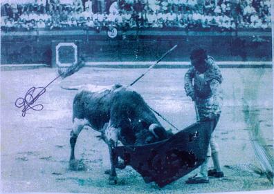 Imagen secundaria 1 - Un torero de 94 años... y no se corta la coleta
