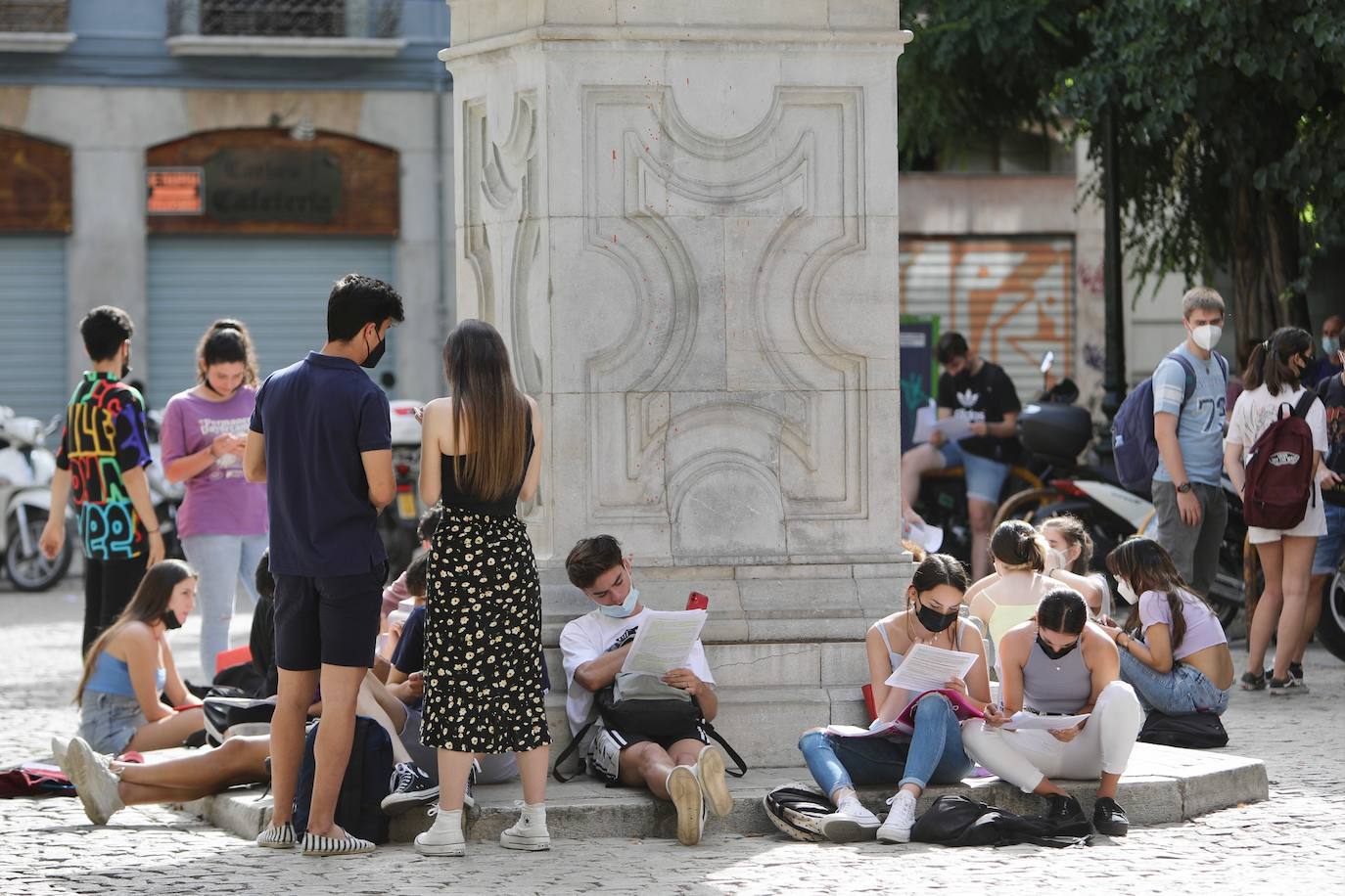 Los aspirantes, en la Facultad de Derech