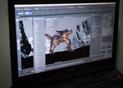 Imagen secundaria 1 - En pleno proceso creativo. 