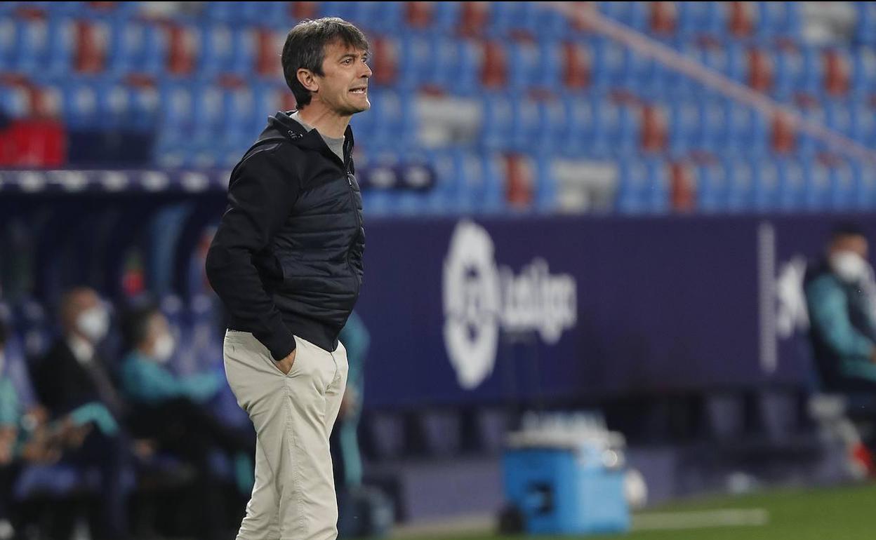 Pacheta sonó como posible opción rojiblanca, pero finalmente entrenará muy lejos de Granada. 