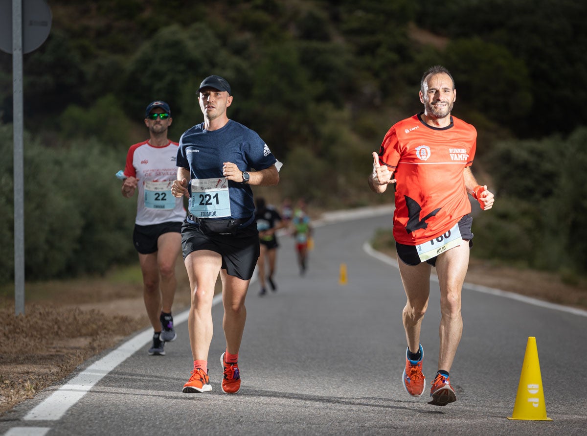 Los ganadores han completado la carrera en poco más de media hora