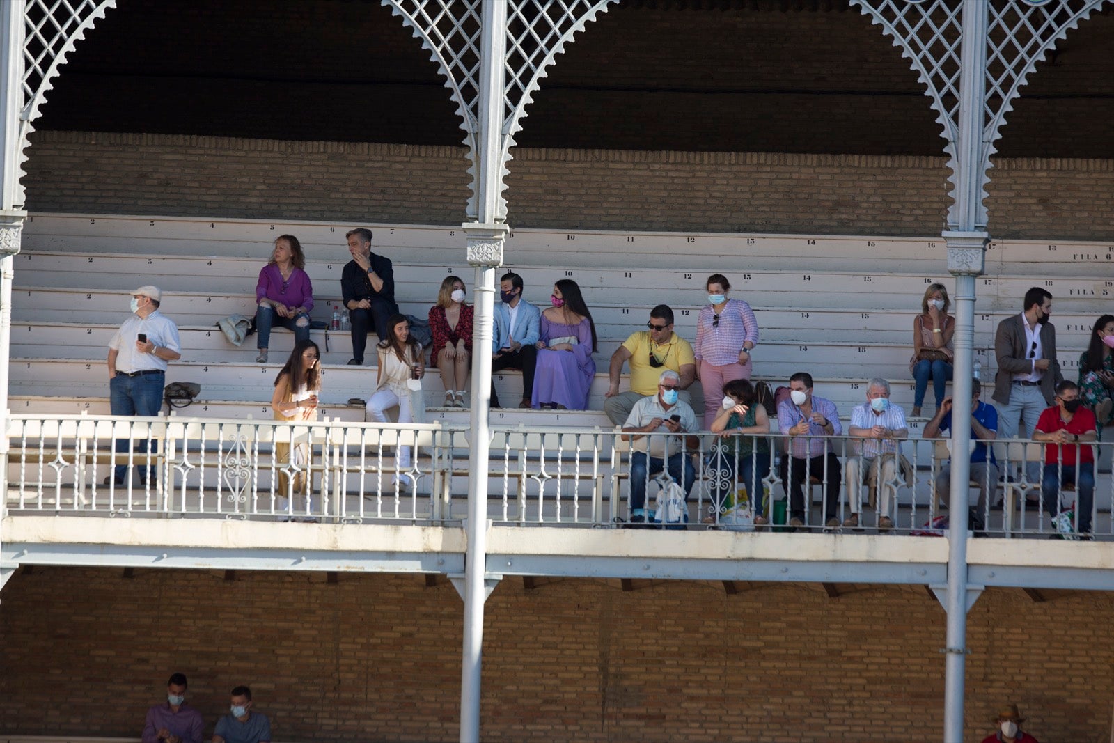 Fotos: Búscate en los tendidos de la Monumental de Frascuelo