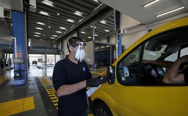 La ITV aclara si debes usar mascarilla al pasar la nueva revisión tras el cambio de ley