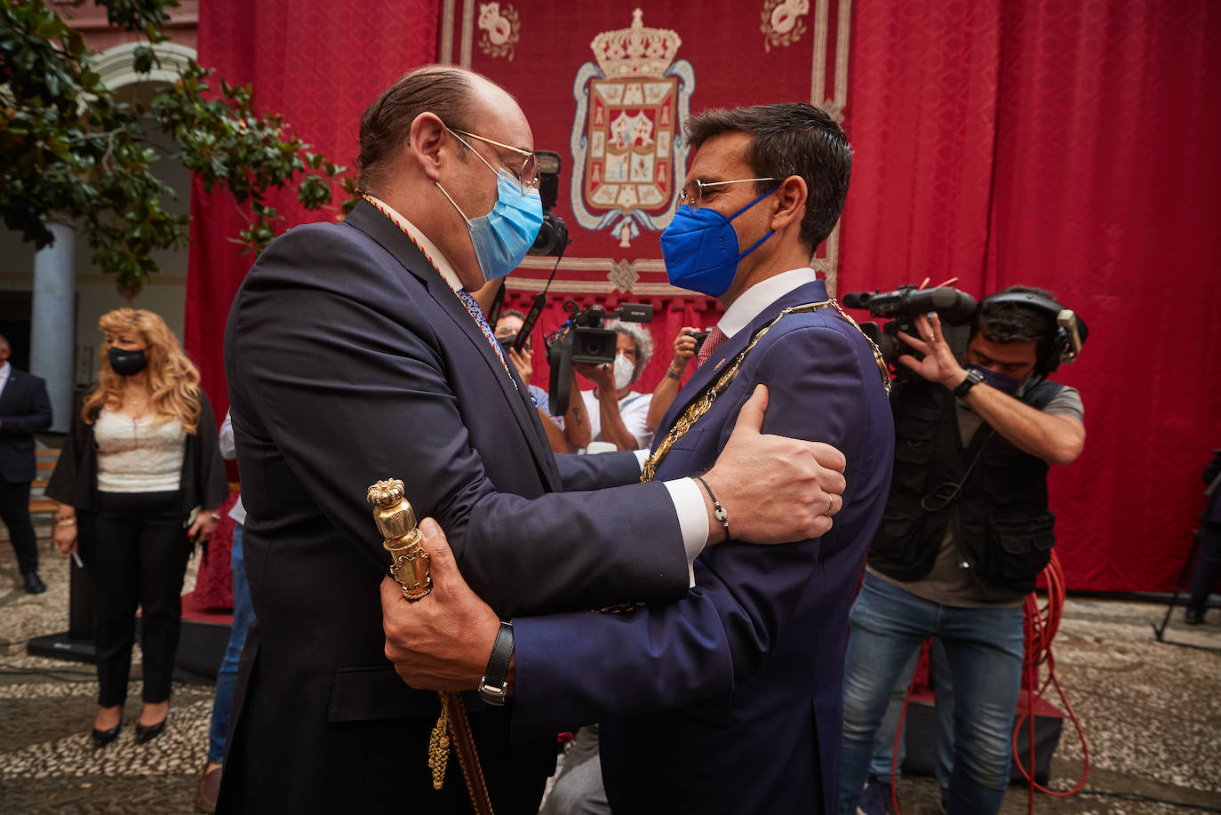 Todas las imágenes de una jornada histórica para Granada