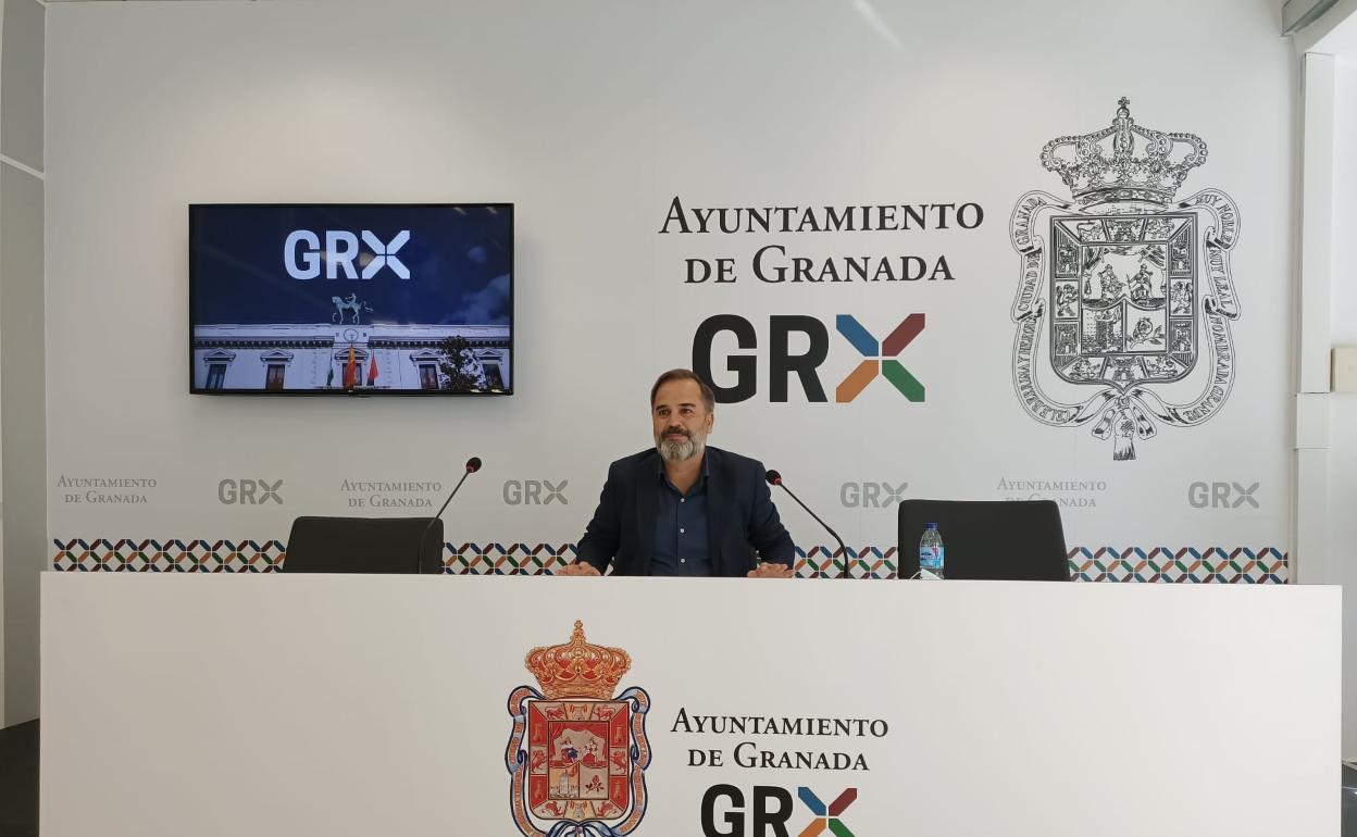 Jacobo Calvo en rueda de prensa.