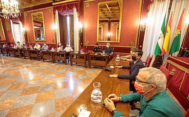 Joan Carles March encabeza el comité de expertos de Granada que tomará medidas contra el covid