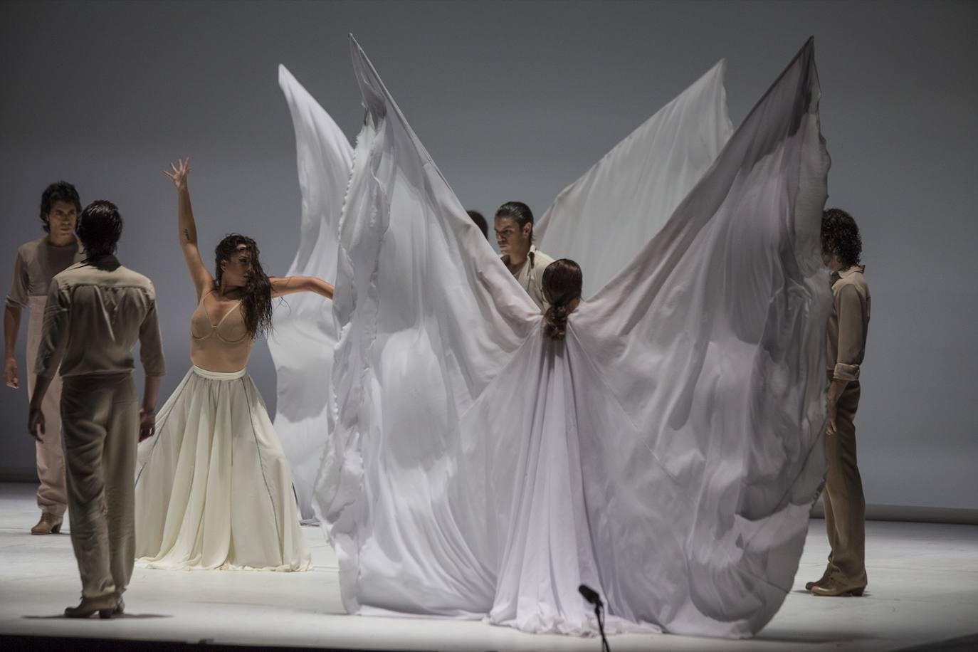 Fotos: El Maleficio de la Mariposa cierra el Festival