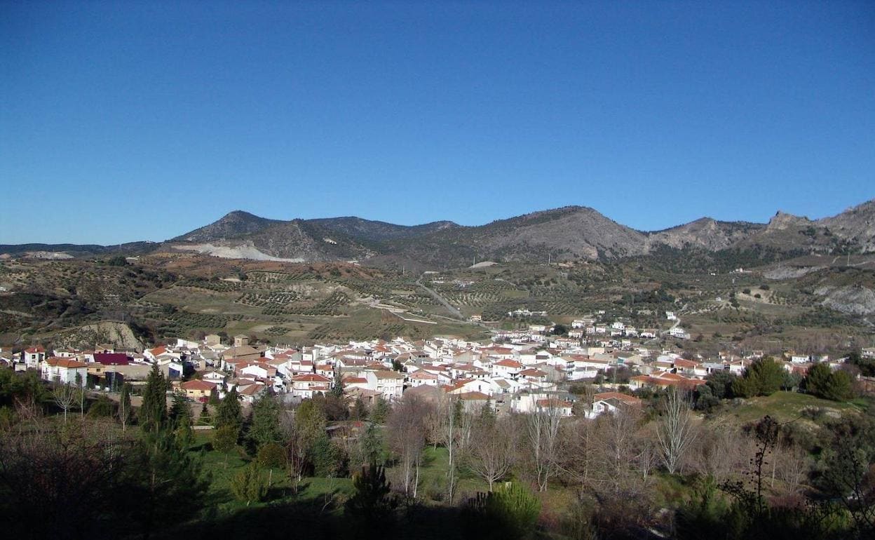 Vista panorámica de la localidad granadina de Beas de Granada.. 