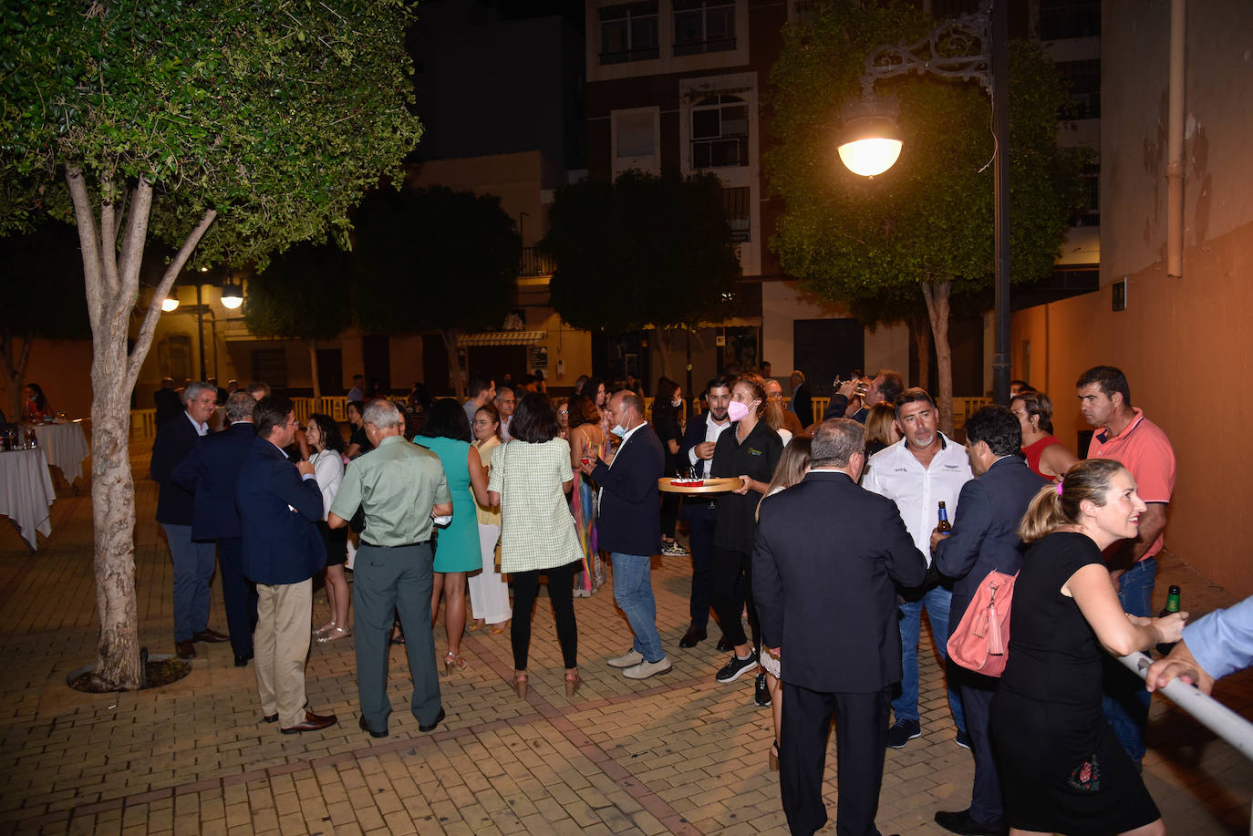 El Centro Cultural de Adra acogió este jueves una gala en la que se puso en valor al sector agroalimentario de la provincia de Almería