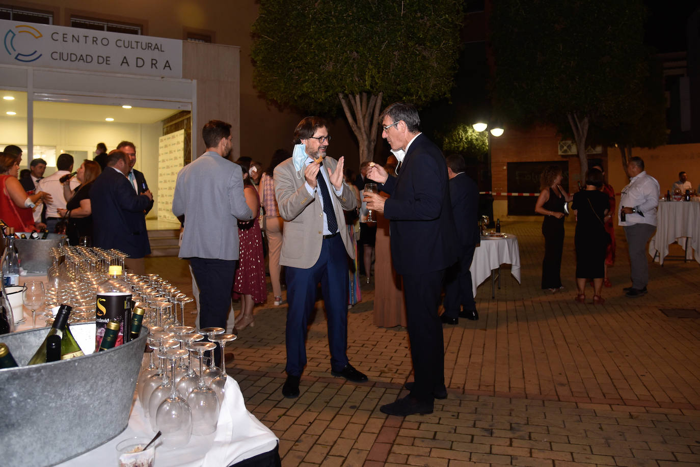 El Centro Cultural de Adra acogió este jueves una gala en la que se puso en valor al sector agroalimentario de la provincia de Almería