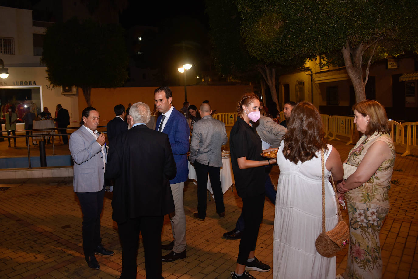 El Centro Cultural de Adra acogió este jueves una gala en la que se puso en valor al sector agroalimentario de la provincia de Almería