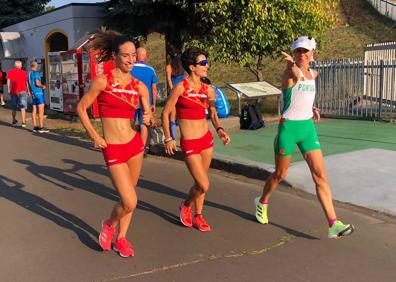 Imagen secundaria 1 - María Pérez apenas pudo disfrutar de una noche en Tokio y desde entonces ha entrenado en el circuito olímpico de Sapporo. 