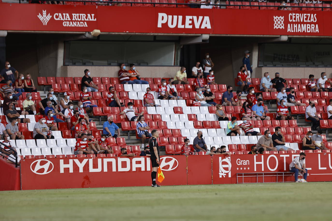 La afición vuelve a disfrutar de los partidos del Granada CF