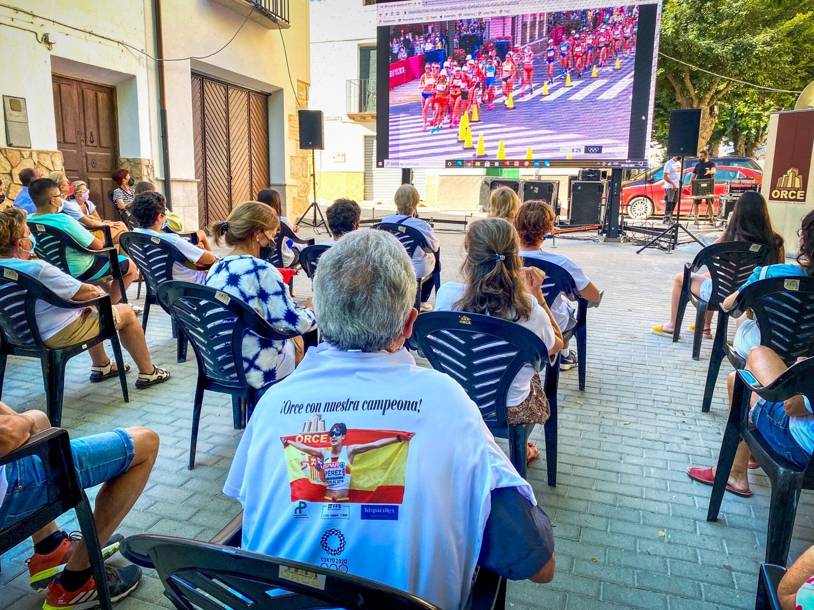 El pueblo natal de la marchadora, orgulloso de su paisana