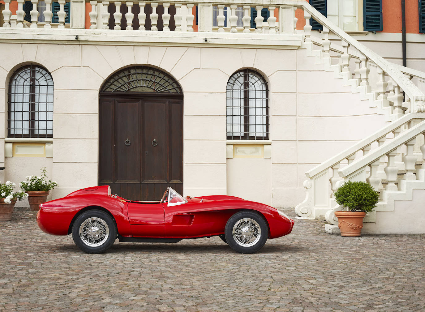 Fotos: Así es el Ferrari Testa Rossa 250, eléctrico y a escala