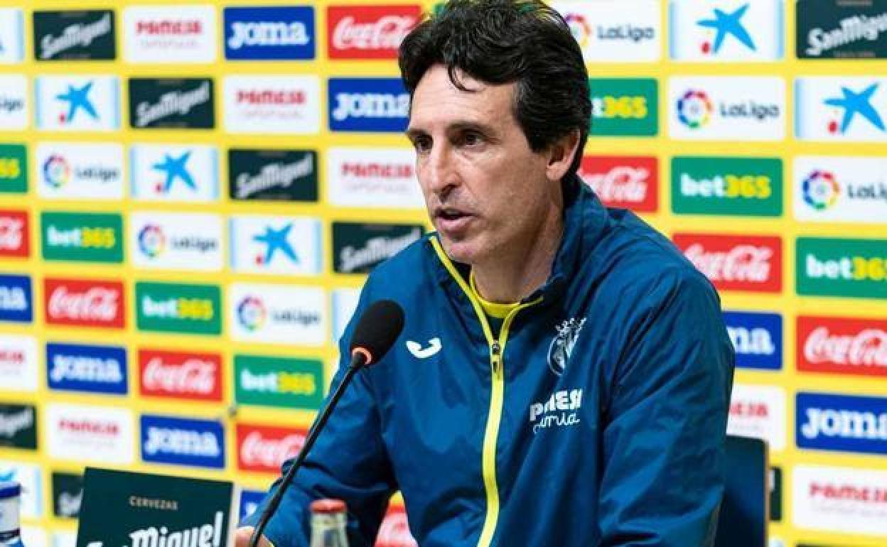 Unai Emery durante la rueda de prensa. 