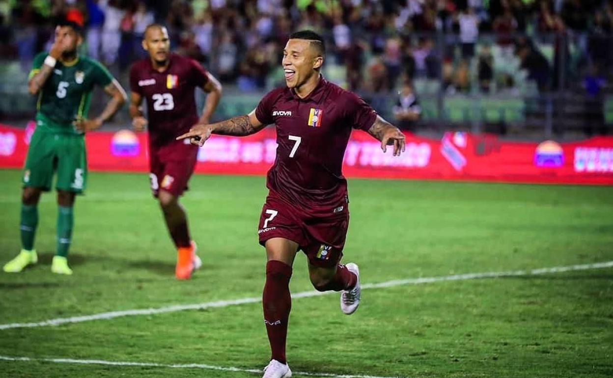 Machís celebra un tanto con la 'Vinotinto'. 