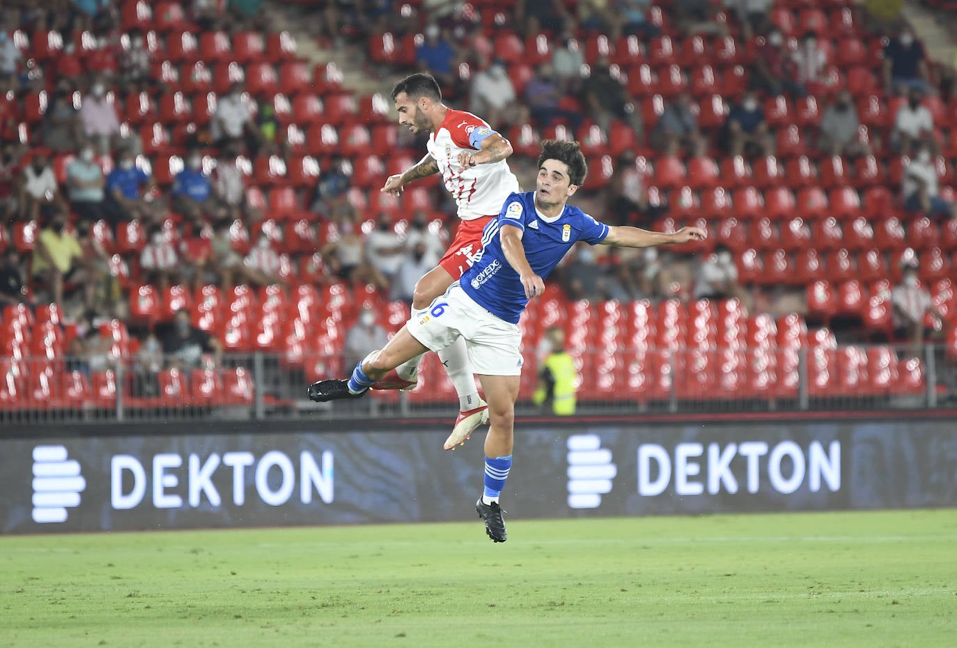 El Almería-Oviedo, en imágenes