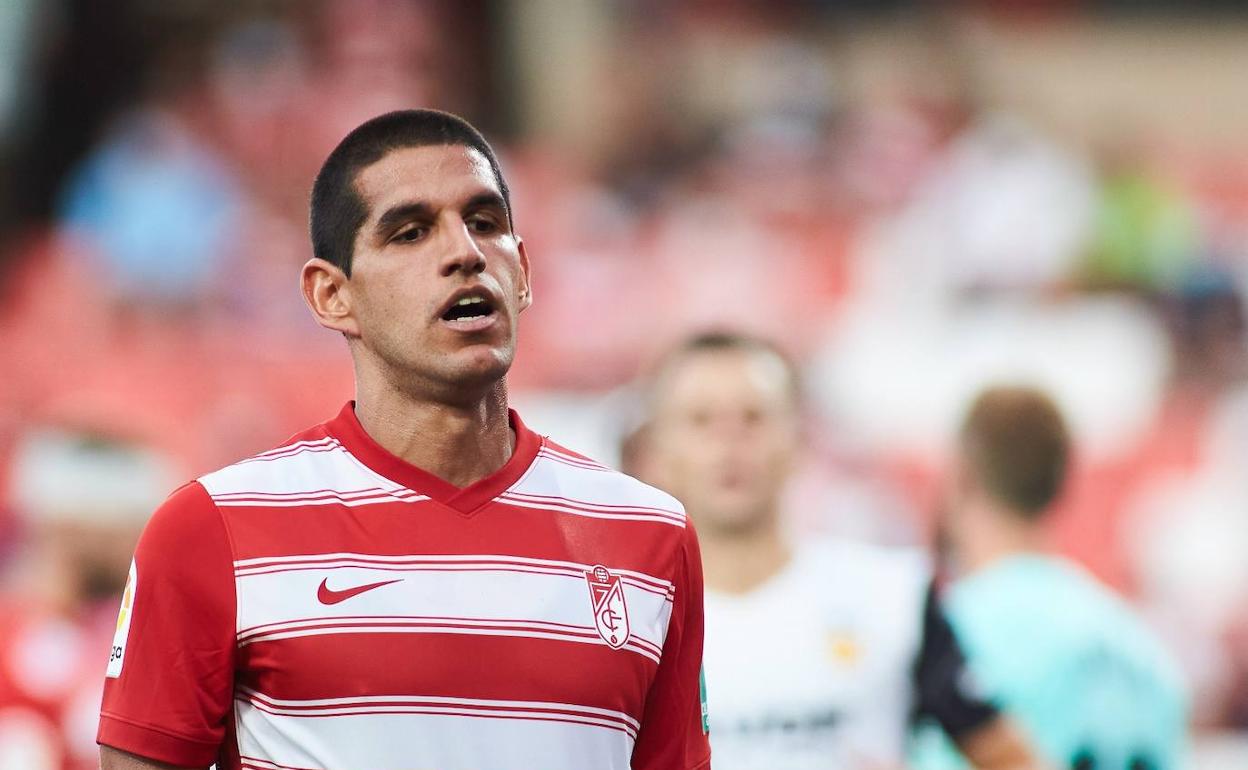 Luis Abram debutó en partido oficial frente al Valencia. 