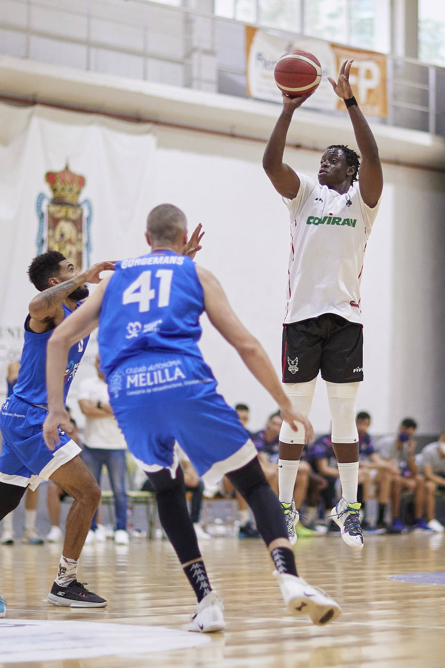 Bropleh empieza a mostrar su conocida versión 'microondas'