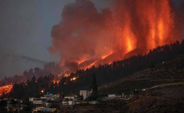 El volcán llama a la puerta