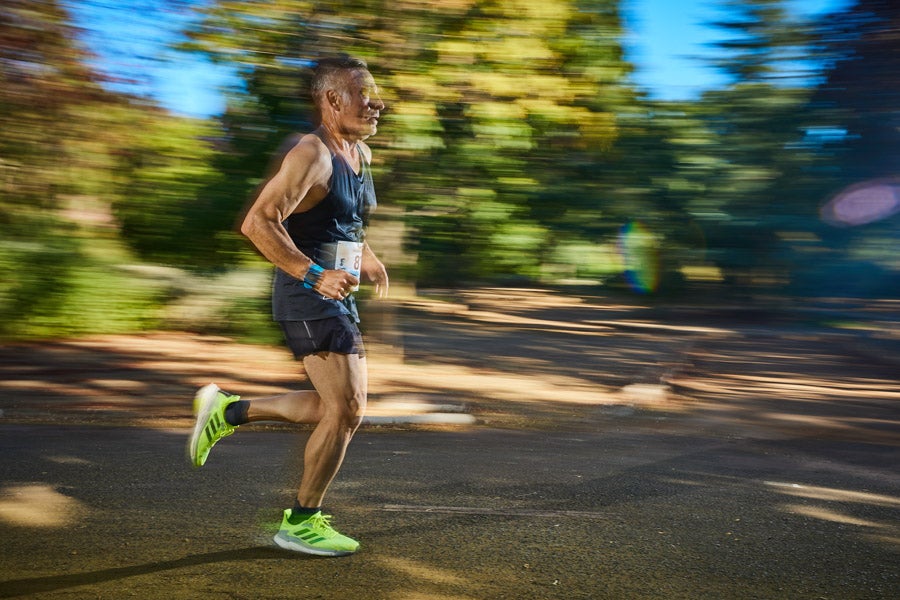 Cientos de corredores participan en III Memorial Andrés Pérez. 