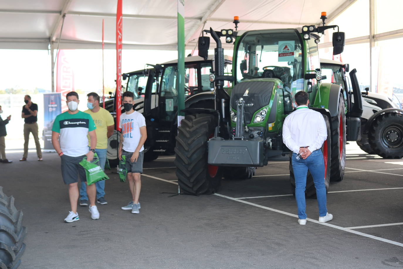 Primer día de Expoliva, marcado por la visita del Rey