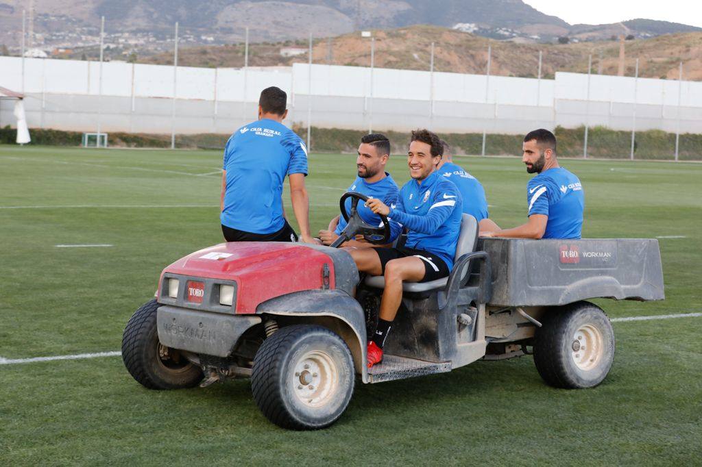 Los jugadores rojiblancos continúan preparando el partido frente a la Real Sociedad.