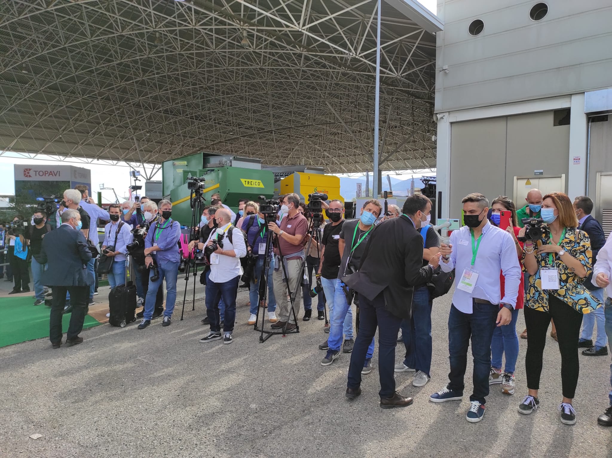 Primer día de Expoliva, marcado por la visita del Rey