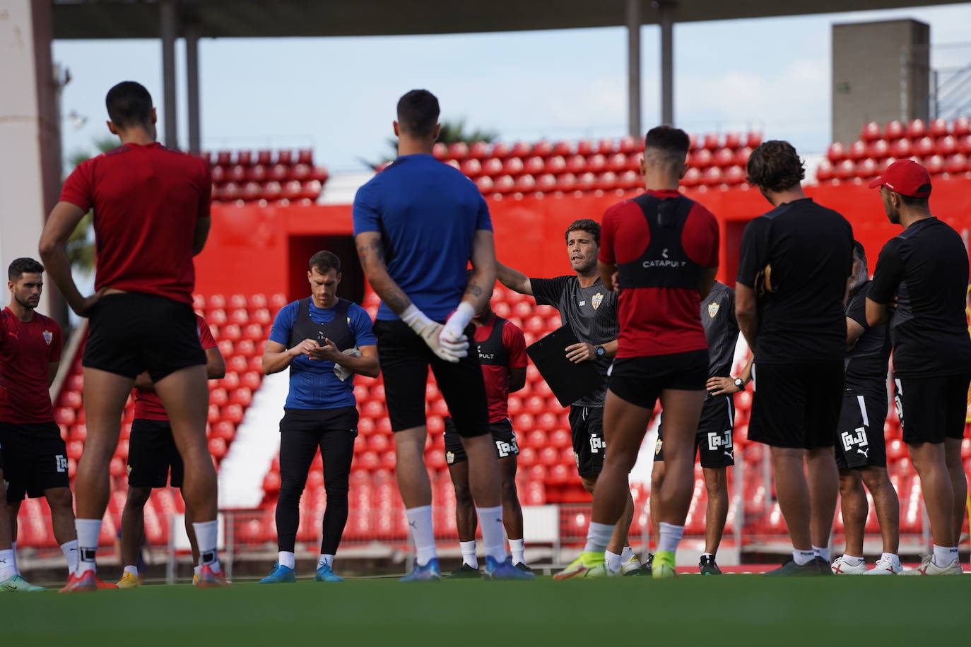 UD Almeria | Rubi: «En el partido ante el Tenerife debemos tener todos mucha paciencia»