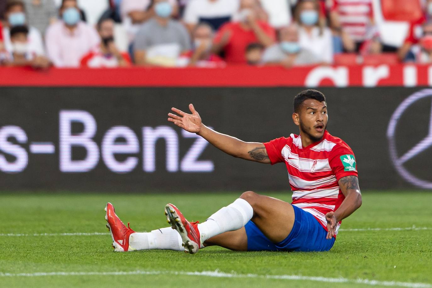 Fotos: Las mejores imágenes del Granada-Real Sociedad