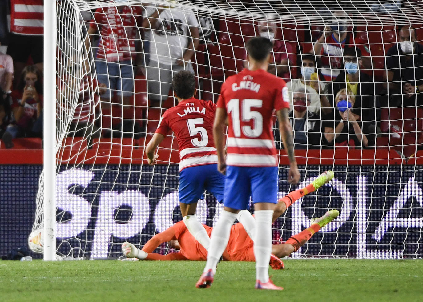 Fotos: Las mejores imágenes del Granada-Real Sociedad